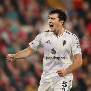 九游网站入口官网-约罗：马奎尔经常帮助我，我希望他能够和球队续约并留下